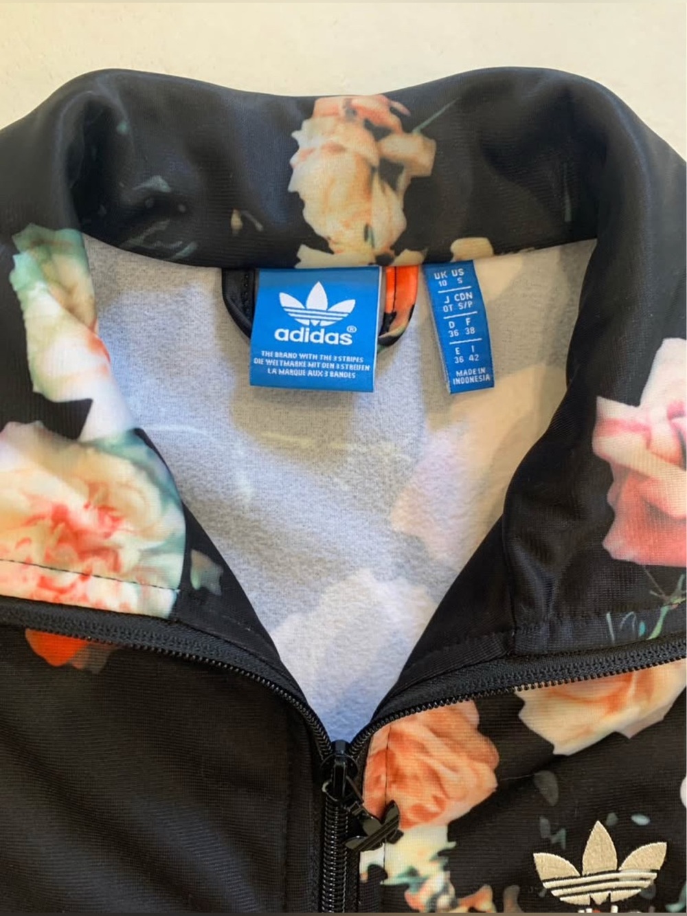 Adidas Firebird floral rose track jacket NEW - Picture 4 of 6
